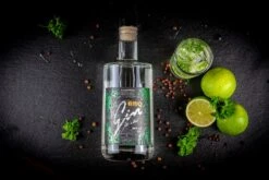 Grillfürst BBQ Gin - Gin Like A Boss, 45 % Vol. 0,5l 9 Grillfürst BBQ Gin - Gin Like A Boss, 45 % Vol. 0,5l -Grillen Und Rauchern BBQ Gin