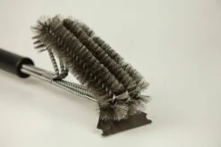 Grillfürst Reinigungsset Für Edelstahlgrills Mit Edelstahl Grillbürste Inkl. Schaber, Grillreiniger Spezial Lösung Und Power-Schaumreiniger 14 Grillfürst Reinigungsset Für Edelstahlgrills Mit Edelstahl Grillbürste Inkl. Schaber, Grillreiniger Spezial Lösung Und Power-Schaumreiniger -Grillen Und Rauchern Grillfuerst Dreifachkopf Grillbuerste Edelstahl Schaber 1