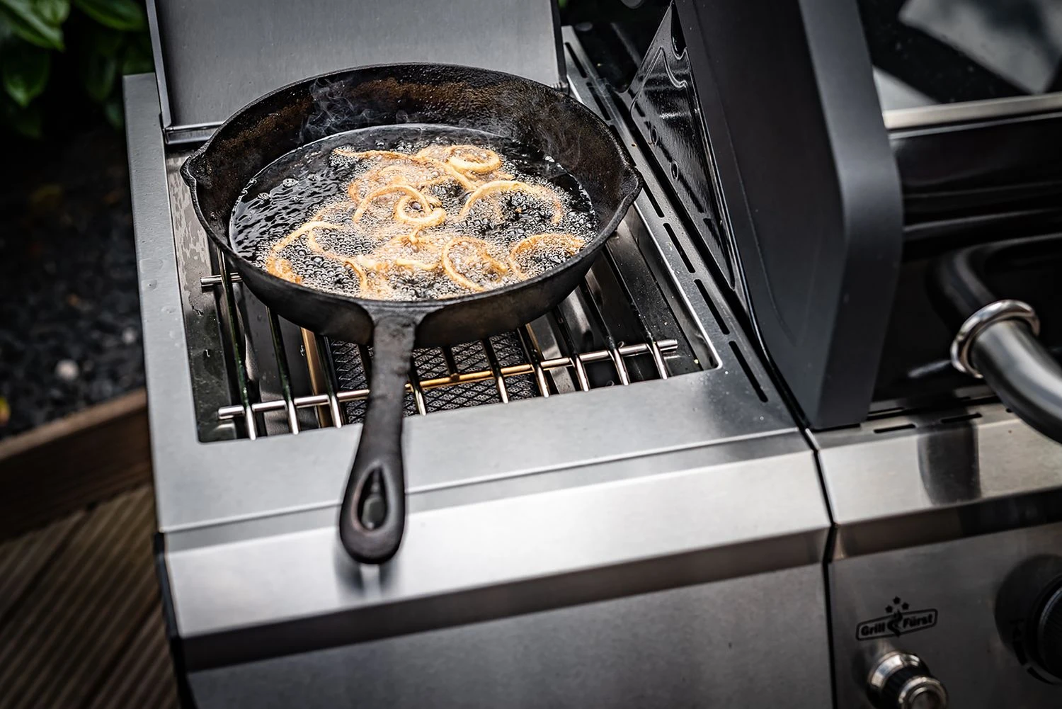 Grillfürst G210G Grill Control Edition 2-Brenner Gasgrill Mit Grill Control, Hochtemperaturbrenner Und Gusseisen Rosten 18 Grillfürst G210G Grill Control Edition 2-Brenner Gasgrill Mit Grill Control, Hochtemperaturbrenner Und Gusseisen Rosten – Bild 16