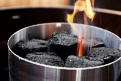 Grillfürst Kokosbriketts In Stangenform - 20 Kg - Ideal Für Dutch Oven Und Grill -Grillen Und Rauchern Grillfuerst Stangenbriketts Kokosnuss Schalen anzuenden