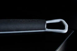 Outdoorchef Trichter-Schaber Für EASY FLIP Trichter -Grillen Und Rauchern Outdoorchef Schaber Detail Griff